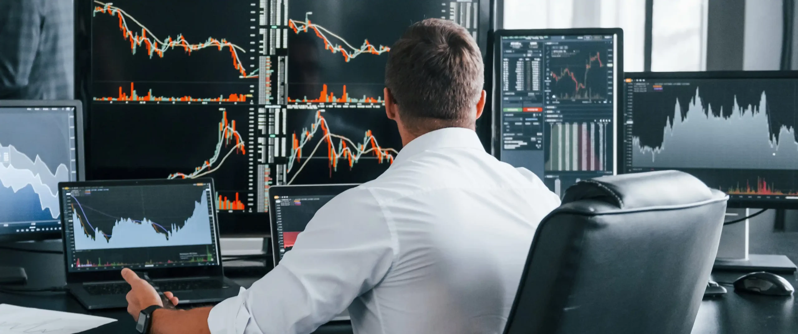 معامله گران حرفه ای چه ویژگی هایی دارند؟