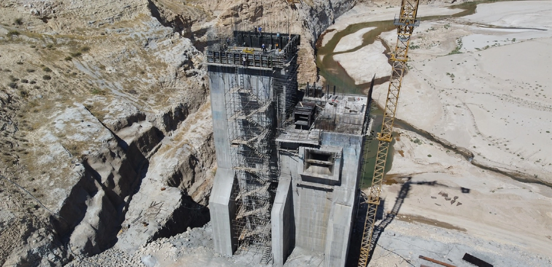 معرفی و بررسی سهم رنیک