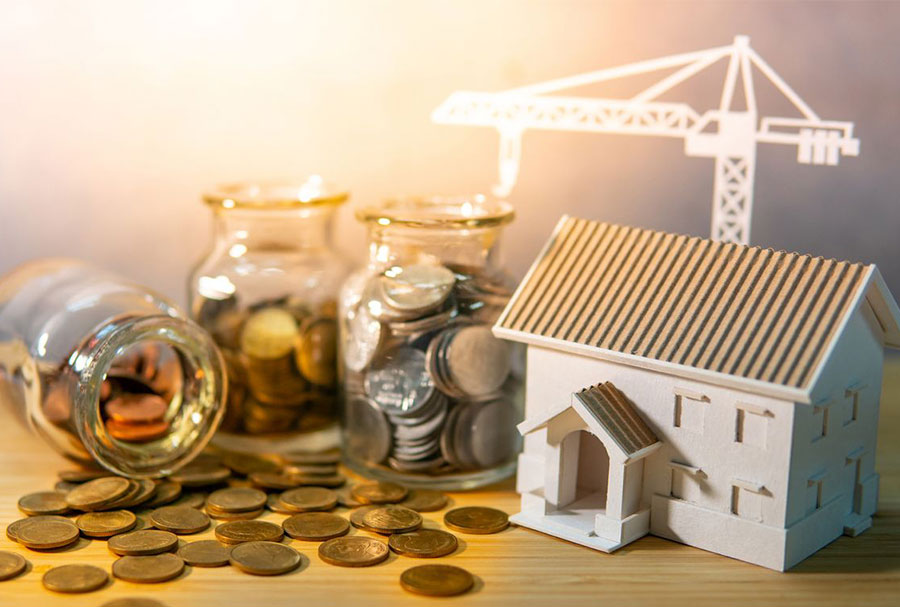 تا پایان سال 1405 روی طلا سرمایه گذاری کنیم یا ملک؟