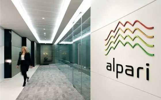 Introduction and review of the Alpari Broker For Iranian